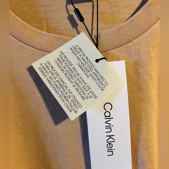 NWT Tee with Chest Pocket - Picture 5 of 6